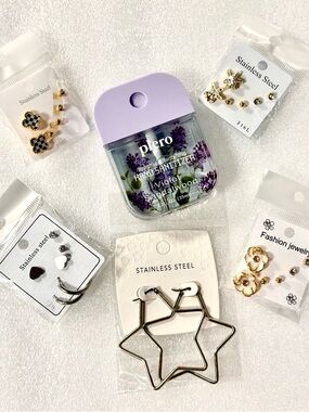 Violet Sandalwood Hand Sanitizer + 5 Sets Stainless Steel Earrings.